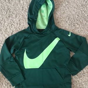 Nike Dri-Fit, boys sweatshirt size 7